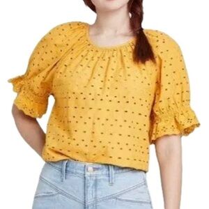 Universal Thread Gold Eyelet Puff Blouse Short Sleeve Yellow Top - Size M